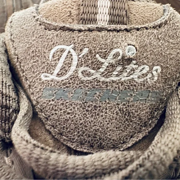 Skechers D’Lites Gray Athletic Shoes with Air-Cooled Memory Foam Size 8.5 - Picture 4 of 5